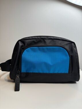 Claiborne Sport Black Blue Travel Toiletry Bag Dopp Kit Mens Womens Nylon Zip